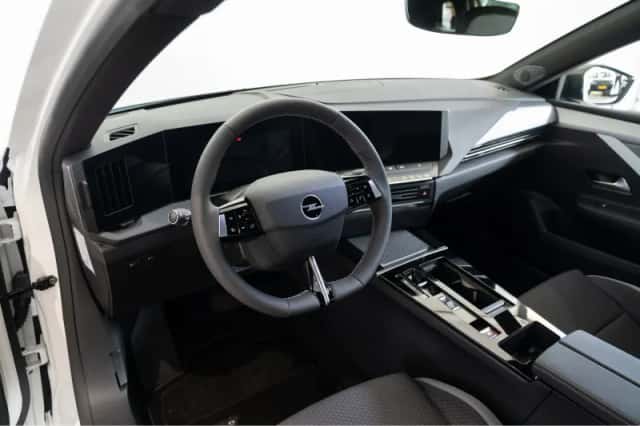 Opel Astra (2025) thumbnail 11