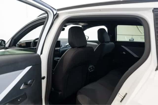 Opel Astra (2025) thumbnail 17