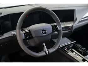 Opel Astra (2025) thumbnail 10