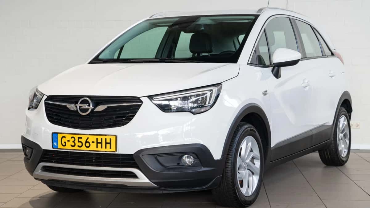 Opel Crossland X (2019) — foto 1