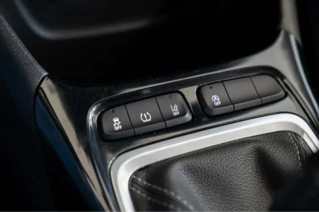 Opel Crossland X (2020) thumbnail 21