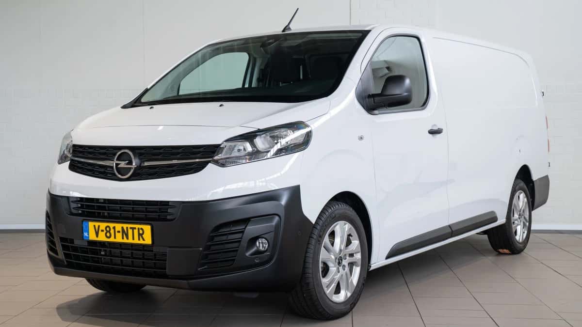Opel Vivaro (2024) — foto 1