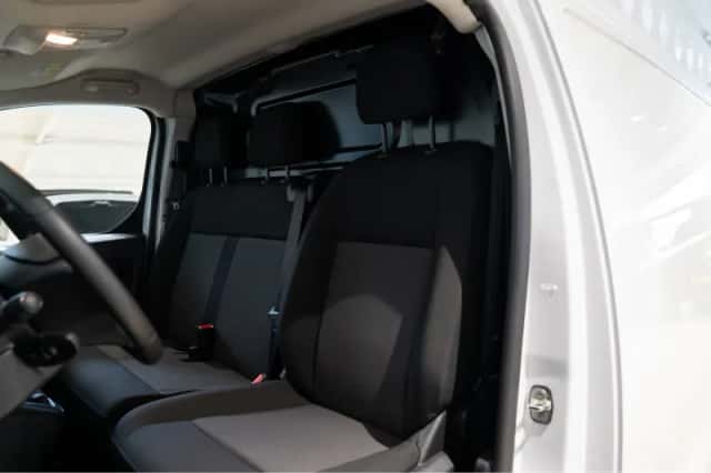Opel Vivaro (2024) thumbnail 12
