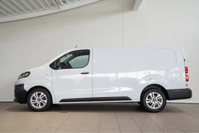 Opel Vivaro (2024) thumbnail 4