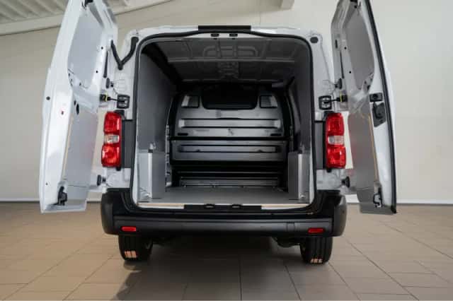 Opel Vivaro (2024) thumbnail 9