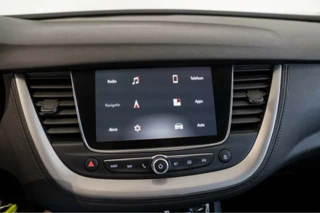 Opel Grandland X (2021) thumbnail 24