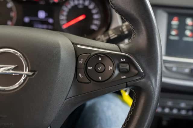 Opel Crossland X (2020) thumbnail 17