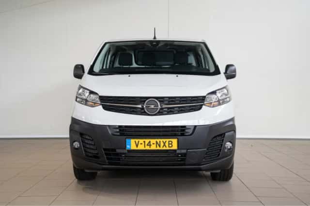 Opel Vivaro (2024) thumbnail 2