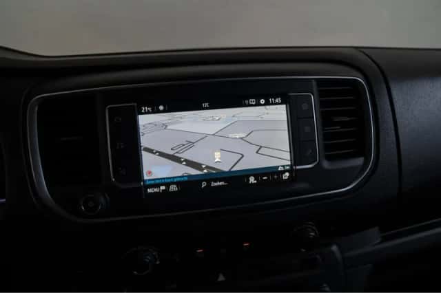 Opel Vivaro (2024) thumbnail 24