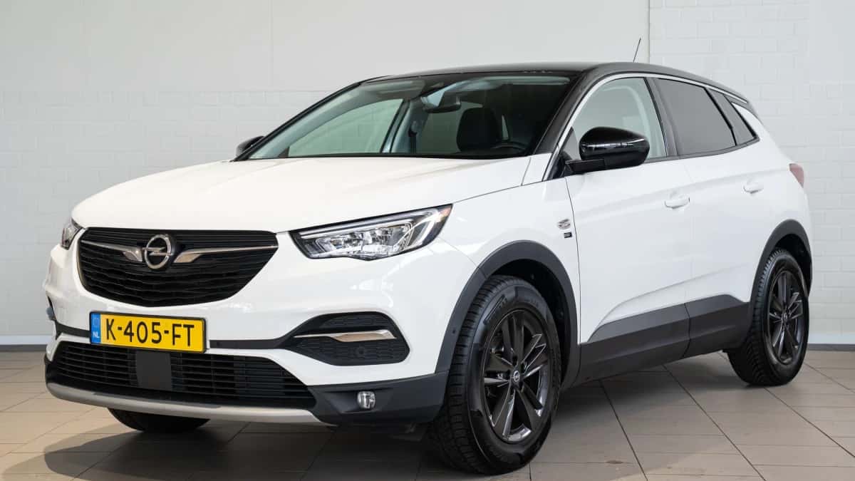 Opel Grandland X (2021) — foto 1