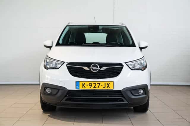 Opel Crossland X (2021) thumbnail 2