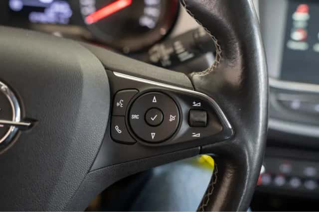 Opel Crossland X (2021) thumbnail 15