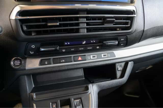 Opel Vivaro (2026) thumbnail 24