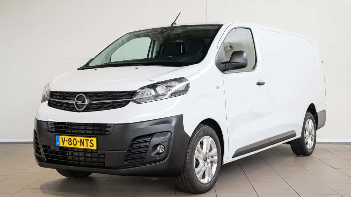 Opel Vivaro (2024) — foto 1