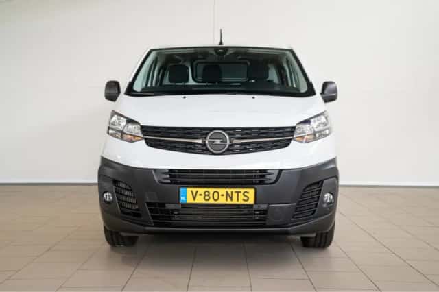 Opel Vivaro (2024) thumbnail 2