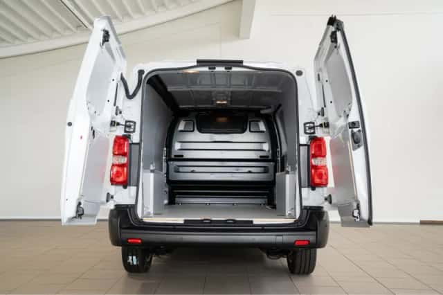 Opel Vivaro (2024) thumbnail 9