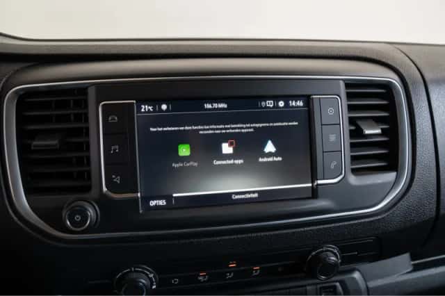 Opel Vivaro (2024) thumbnail 25