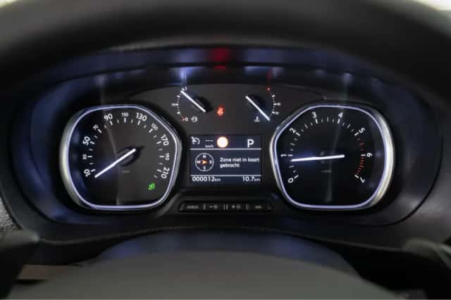 Opel Vivaro (2024) thumbnail 17