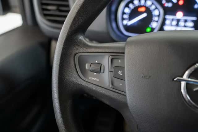 Opel Vivaro (2024) thumbnail 18