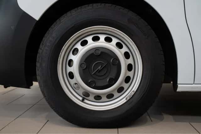 Opel Vivaro (2024) thumbnail 4