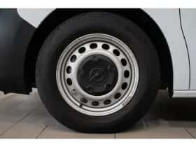Opel Vivaro (2024) thumbnail 4