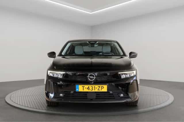 Opel Astra Sports Tourer (2023) thumbnail 2