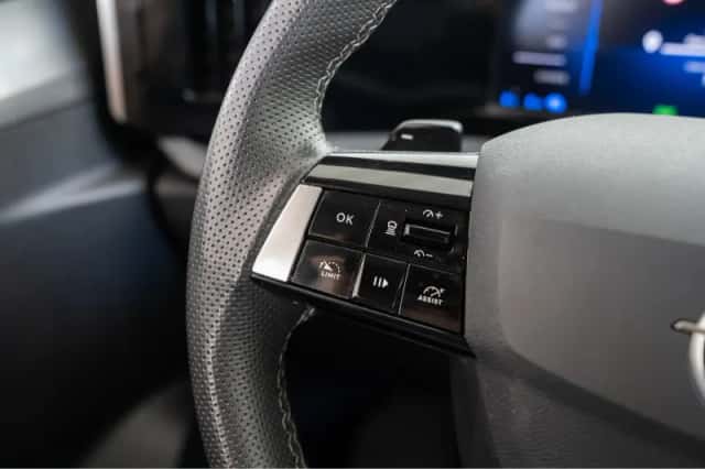 Opel Astra Sports Tourer (2023) thumbnail 17