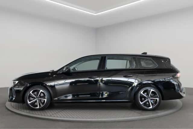 Opel Astra Sports Tourer (2023) thumbnail 3