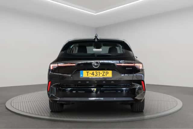Opel Astra Sports Tourer (2023) thumbnail 4