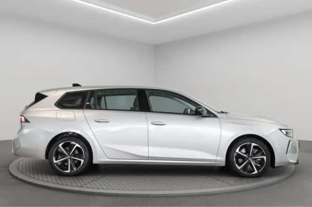 Opel Astra Sports Tourer (2023) thumbnail 5