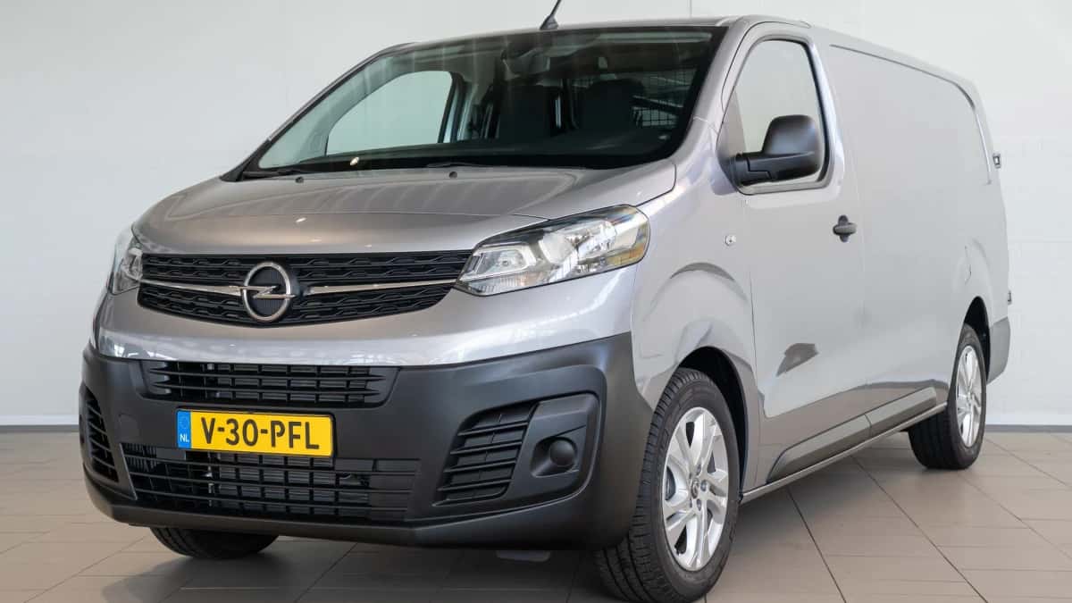 Opel Vivaro (2024) — foto 1