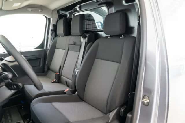 Opel Vivaro (2024) thumbnail 12