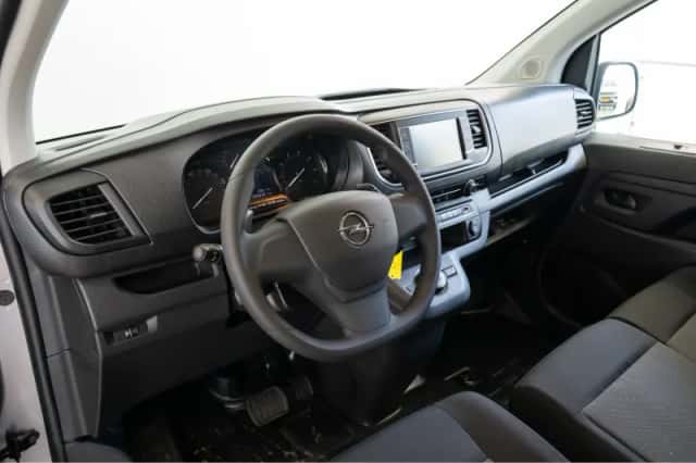 Opel Vivaro (2024) thumbnail 13