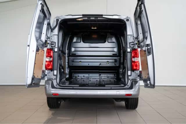 Opel Vivaro (2024) thumbnail 20