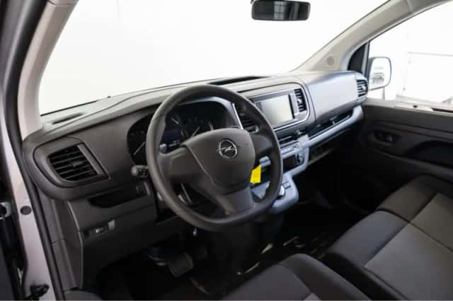 Opel Vivaro (2024) thumbnail 13