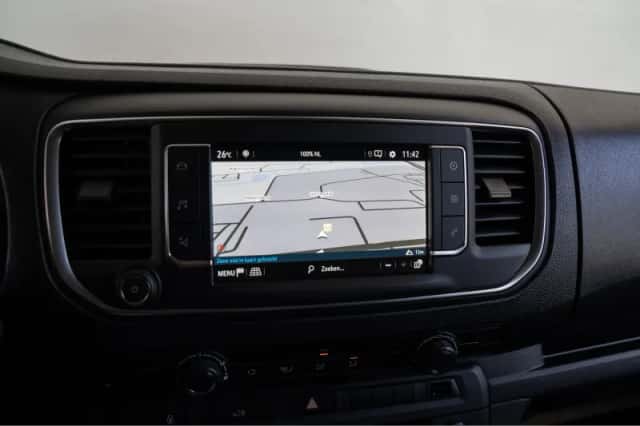 Opel Vivaro (2024) thumbnail 24