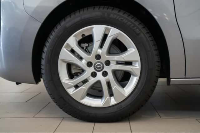Opel Vivaro (2024) thumbnail 4