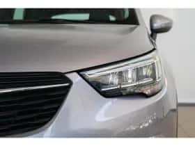 Opel Crossland X (2020) thumbnail 2