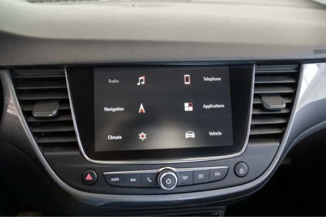 Opel Crossland X (2020) thumbnail 24