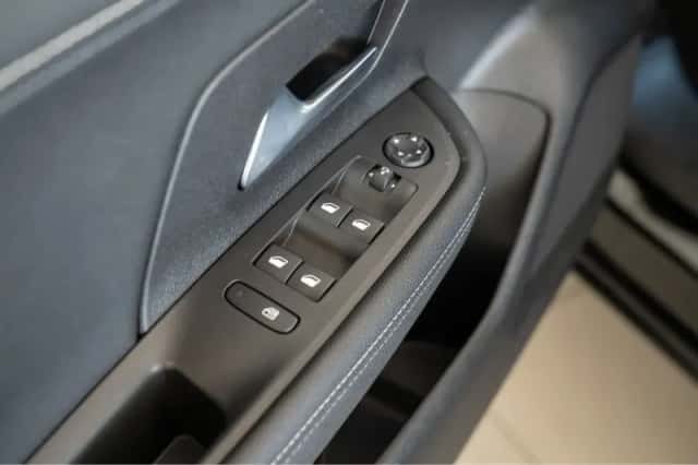 Opel Mokka (2025) thumbnail 16