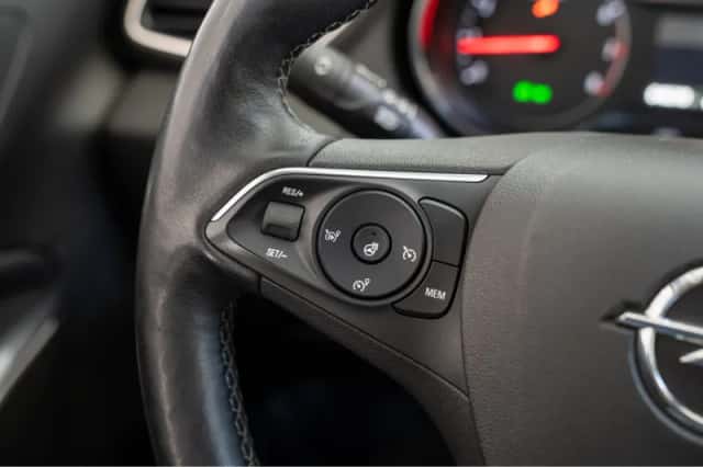 Opel Grandland X (2021) thumbnail 20