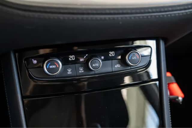 Opel Grandland X (2021) thumbnail 27