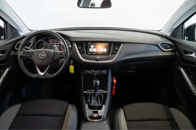Opel Grandland X (2021) thumbnail 36