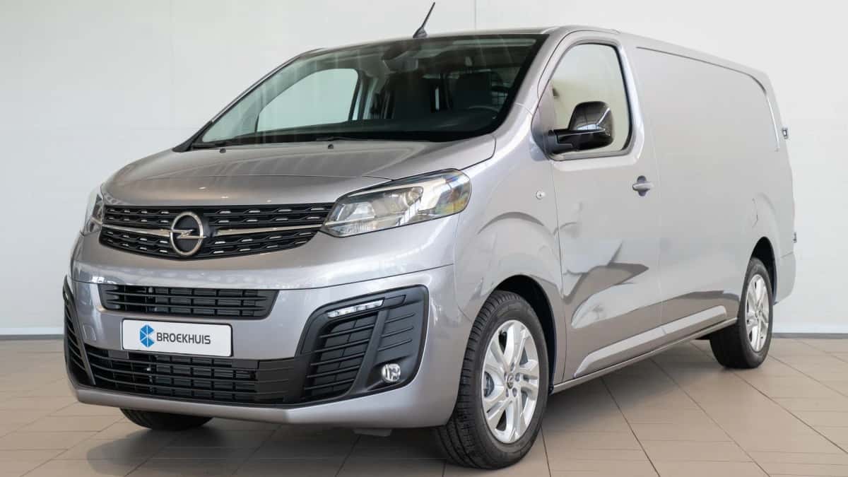 Opel Vivaro (2024) — foto 1