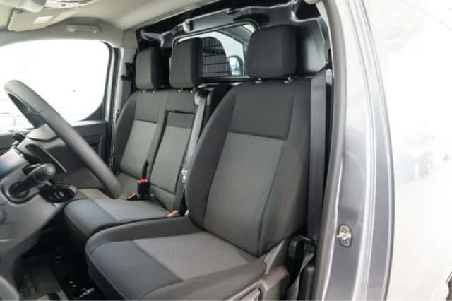 Opel Vivaro (2024) thumbnail 12
