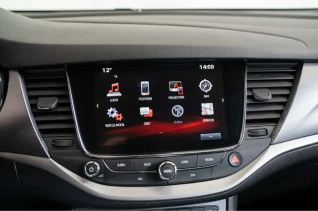 Opel Astra (2018) thumbnail 24