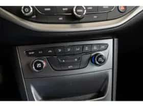 Opel Astra (2018) thumbnail 24