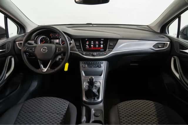 Opel Astra (2018) thumbnail 28