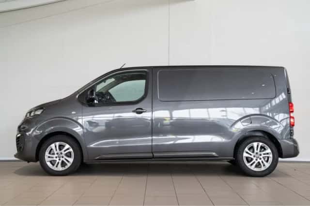 Opel Vivaro (2024) thumbnail 5