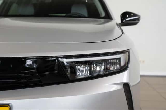 Opel Astra Sports Tourer (2025) thumbnail 2